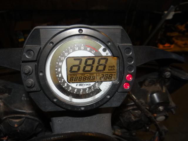 05-06_kawasaki_zx6r_zx_636_zx-6r_gauges_instrument panel_speedometer_tachometer