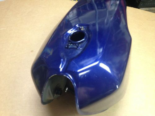 Yamaha rd400 gas tank - great condition