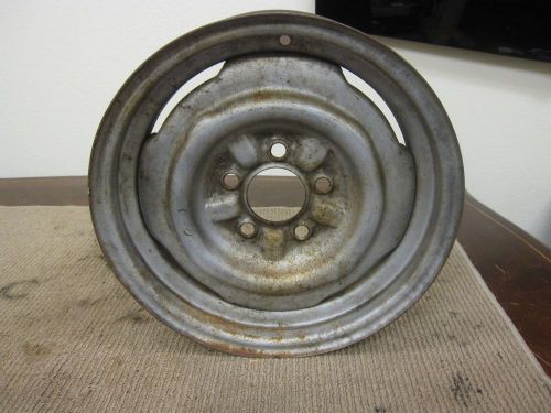 Ford mopar steel wheel 15 x 5 (5 on 4 1/2) d2538