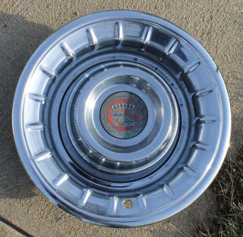 1956  56 cadillac hubcap wheel cover