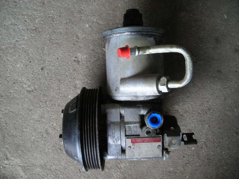 94 95 mercedes benz e320 power steering pump