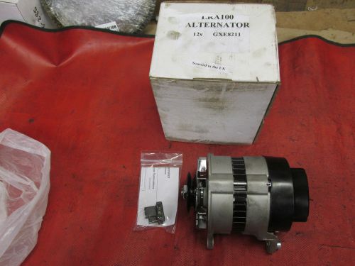 Triumph tr6, tr250, new alternator c/ plug kit. !!