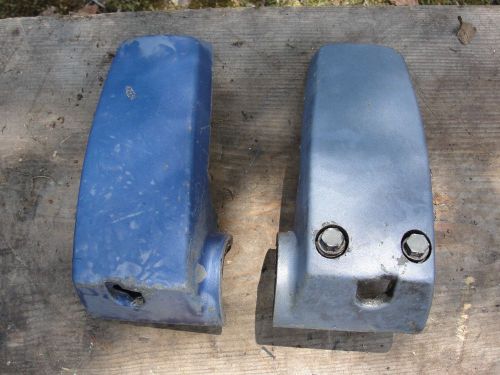 Evinrude 25 hp outboard lower mount  1973