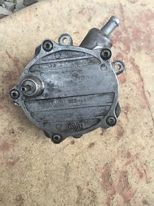 Bmw e65 e66 745i 745li 02-05 oem engine brake vacuum pump, p# 7 507 263