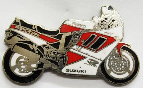 Suzuki gsxr 1100 pin badge from fat skeleton