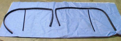 Mercedes benz w111 w112 new oem left right coupe upper window seal new 3.5