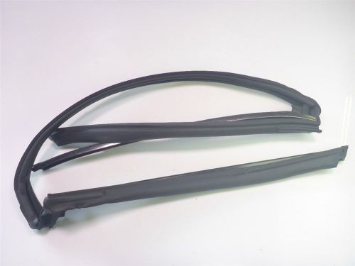 98 mercedes slk 230 r170 front windshield seal trim gasket stripping