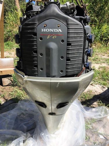 2010 honda outboard motor bf225akxa 225hp v6 ser# 27hs1106