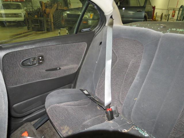 2002 saturn s series sedan rear seat belt & retractor only rh passenger gray