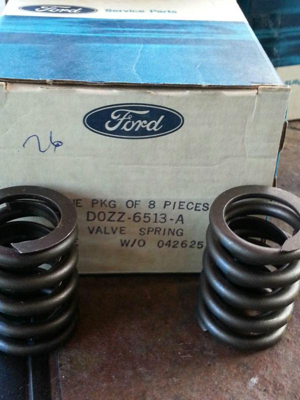 Nos boss 302 valve springs d0zz-6513-a   2 sets of 8 pieces