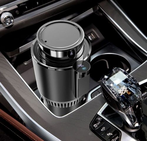 Heating and cooling cup holder