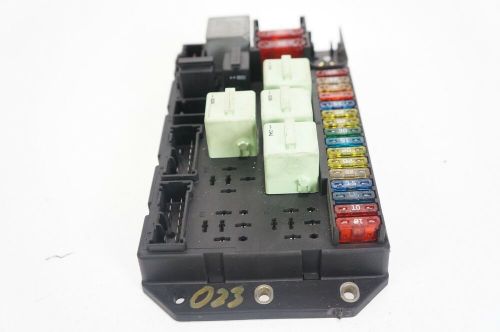 03-2005 range land rover hse l322 rear trunk junction relay fuse box oem