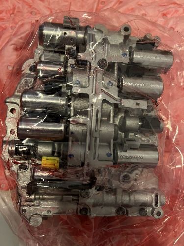 Genuine gm automatic transmission control valve body 24281186