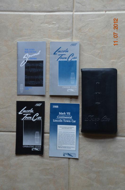 1988 lincoln owners manuals /w case