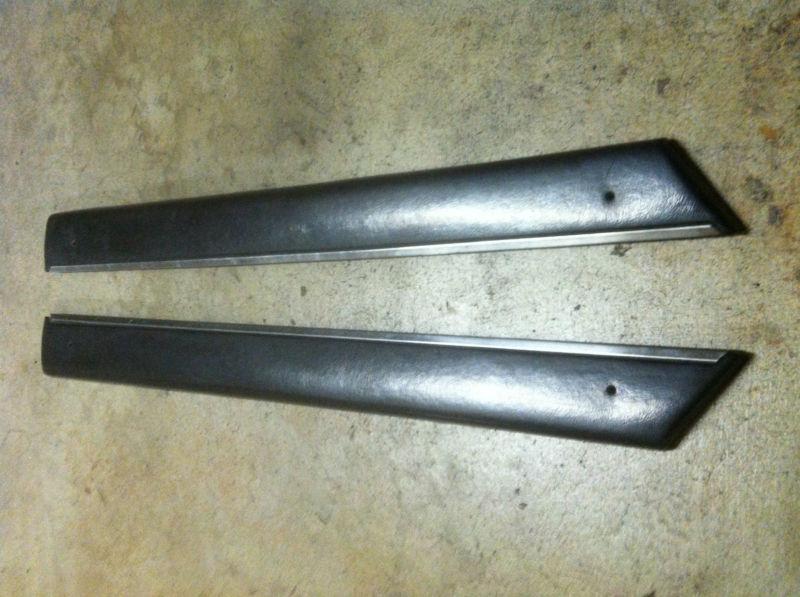 Alfa romeo spider upper door trim panels left and right