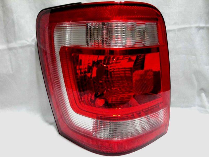 Ford 2008-2012 escape rear tail light lamp l h driver side new
