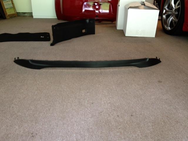 Nissan 370z oem front spoiler