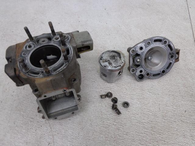 1993 kawasaki kdx200 kdx 200 top end cylinder and head jug and power valves