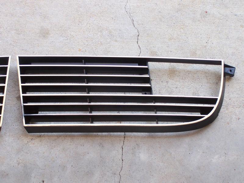 1973 corvette reproduction front lower grills,