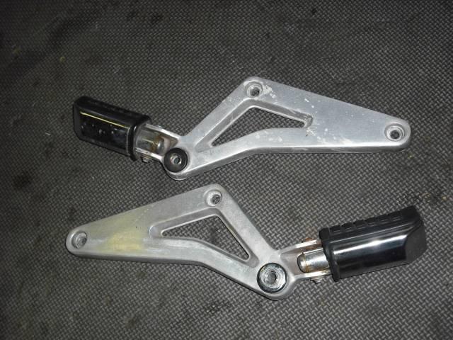 Honda v65 magna vf1100c rear pegs foot rests & mounts *free shipping*