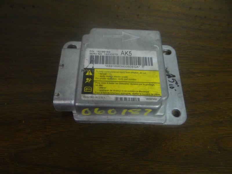 (bb519) 02 03 04 05 chevy trailblazer  airbag  control module 15199169