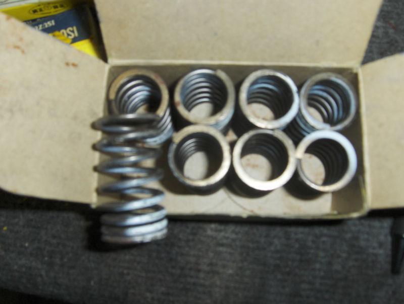 Purchase Chevy LUV Valve Springs (8) 94020384 NOS 1972-1974 Chevrolet