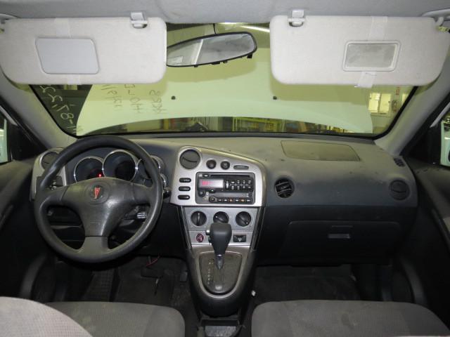 2005 pontiac vibe floor center console gray 2518050