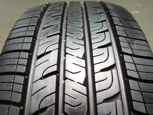 One goodyear assurance comforted, 235/60/16 p235/60r16 235 60 16, # 48829 qa 