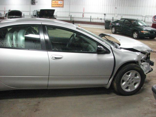 2004 dodge intrepid front door right 1678300