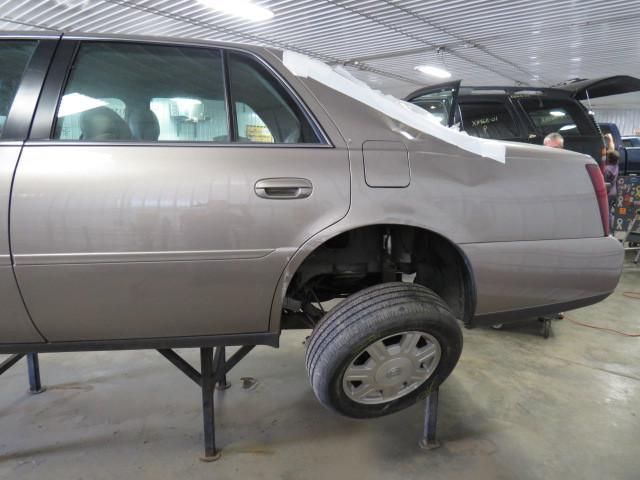 2003 cadillac deville 44913 miles rear or back door left 2388119