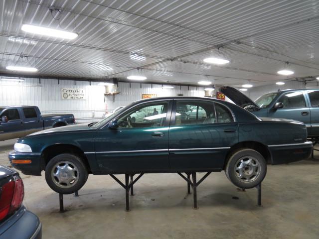 1998 buick park avenue outer tail light lamp left