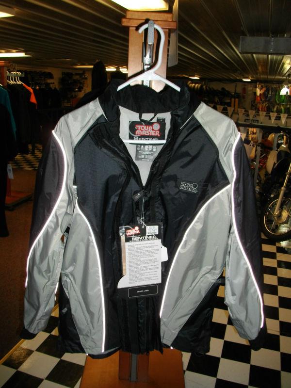 New tour master womens rain jacket size medium