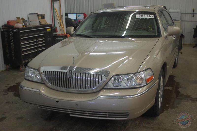 Strut : 2005 lincoln & town car 1113623