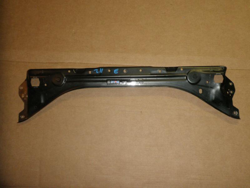 Mercedes w211 e320 e350 e55 e500 e550 radiator support tie bar above radiator