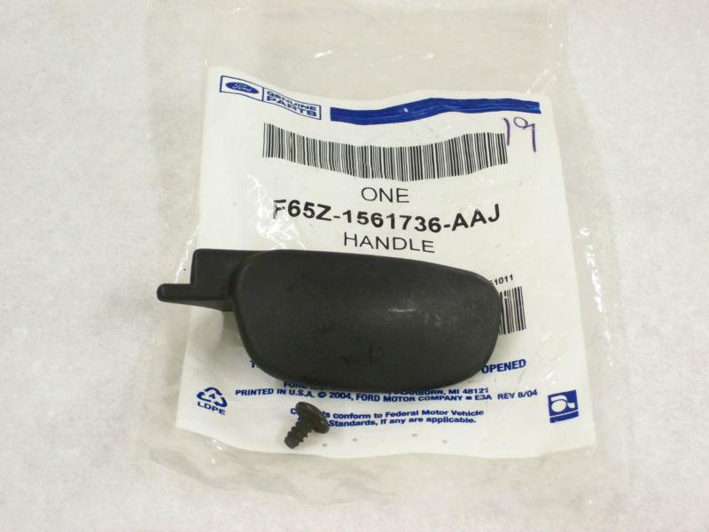 00/12 ford f250 sd - handle rh front seat adjust - black