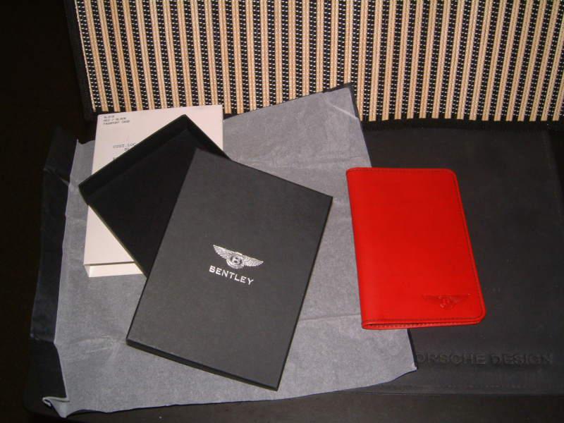 Bentley collection ettinger hand made in the uk, red/black passport holder nibwt