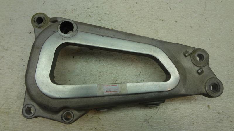 1982 yamaha virago xv750 750 y296' right rear foot peg bracket mount brace