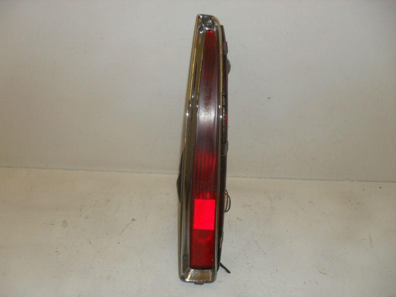 1994 1995 1996 1997 1998 1999 cadillac deville passenger rh tail light oem a0520