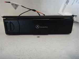 01-06 c class 6 disc cd changer oem lkq