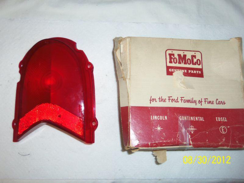 1961 mercury tail light lens(1)-nos-  c1my-13450-a