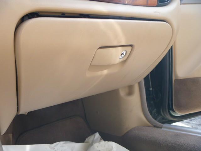 99 jaguar xj8 glove box