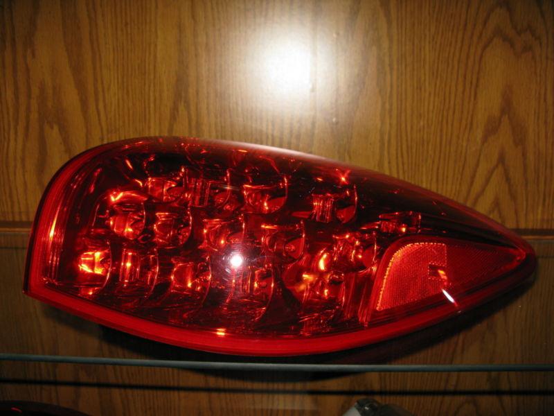 08 09 10 infiniti ex35 passenger tail light lamp taillight original oem