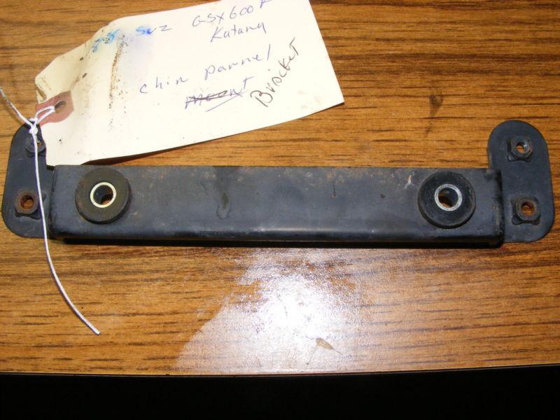 88 suzuki gsx600f katana chin panel bracket