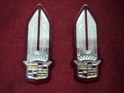 1988 1995 cadillac tail light emblem flat silver nos