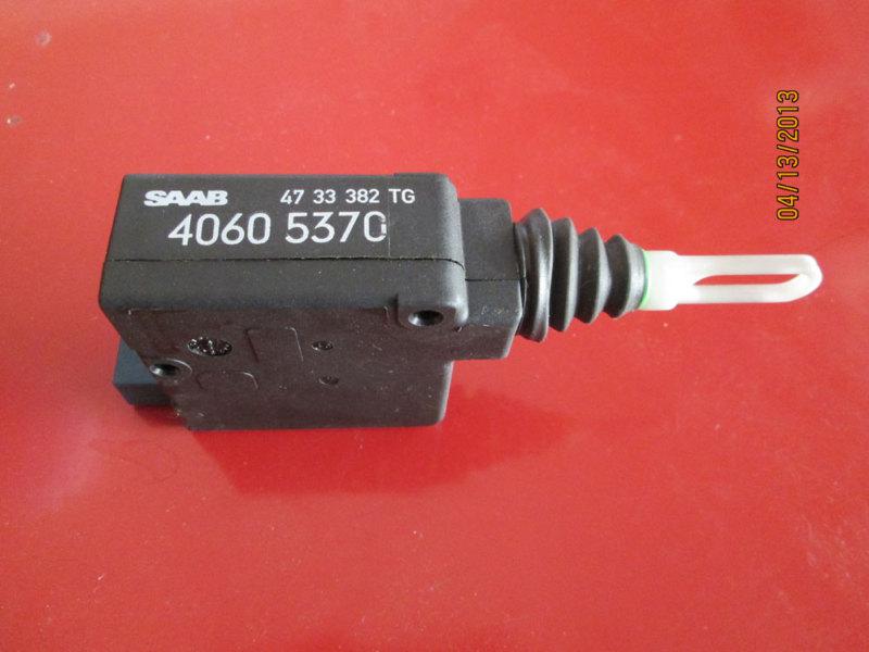 95 96 97 98 saab 900 convertible rear trunk lock motor oem 4733382 40605370 