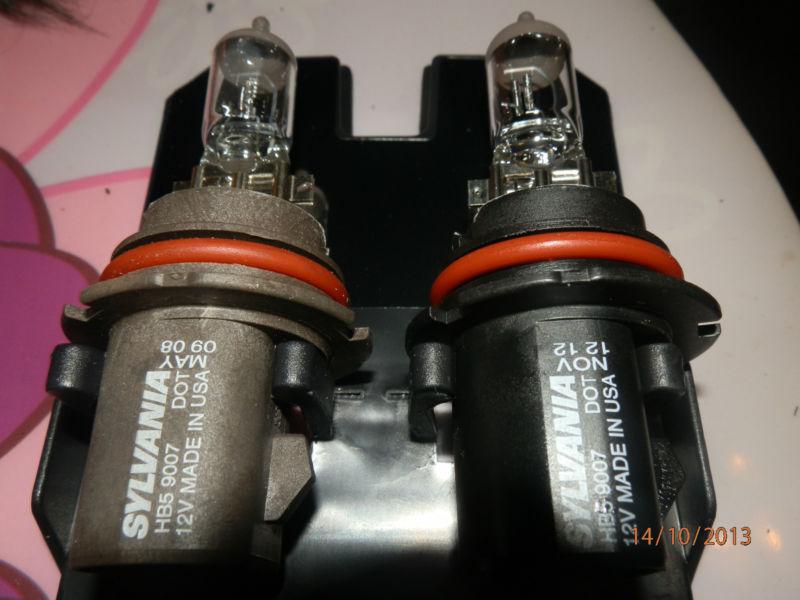 Light bulb replacement sylvania 9007 used