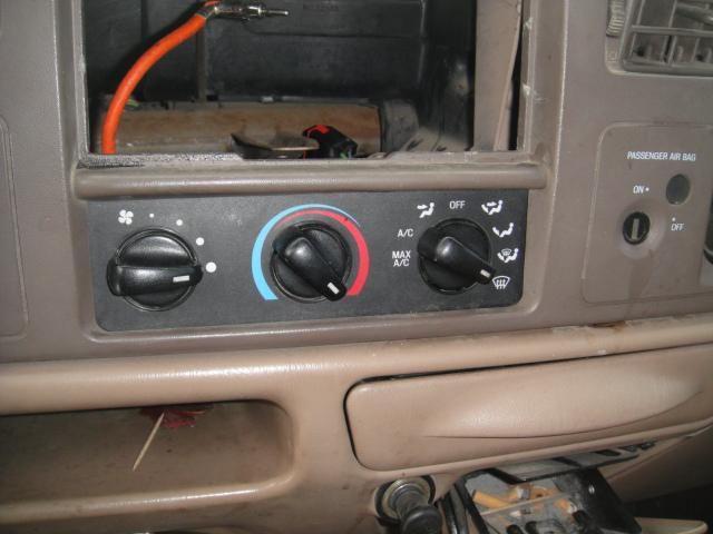 Temperature control 99 00 01 02 03 f250sd f350sd f450sd f550sd 04 f250sd, w/o ac