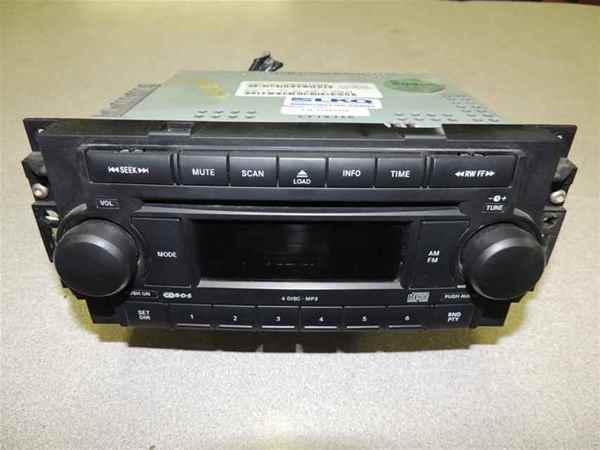 2007 chrysler aspen mp3 6-disc cd player raq oem lkq