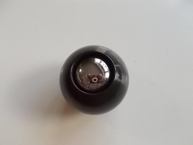 Original 2005 p.t.cruiser automatic shift knob dark gray &chrome color center