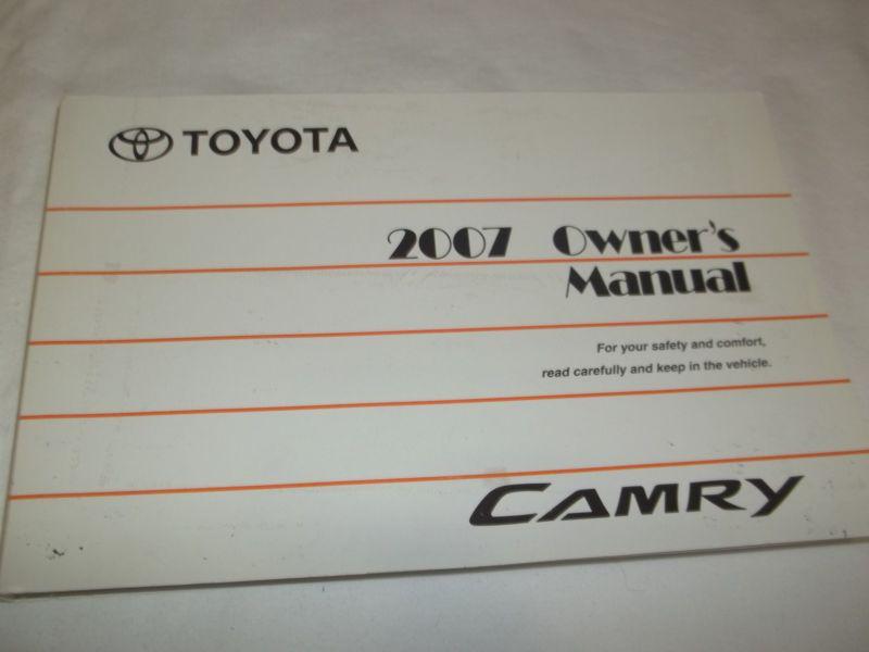 2007 toyota camry owner  manual. / free s/h / oem